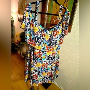 Fit 4U Tropical Adjustable Straps Cold Shoulder Ruffles Trim Swim Dress 22W